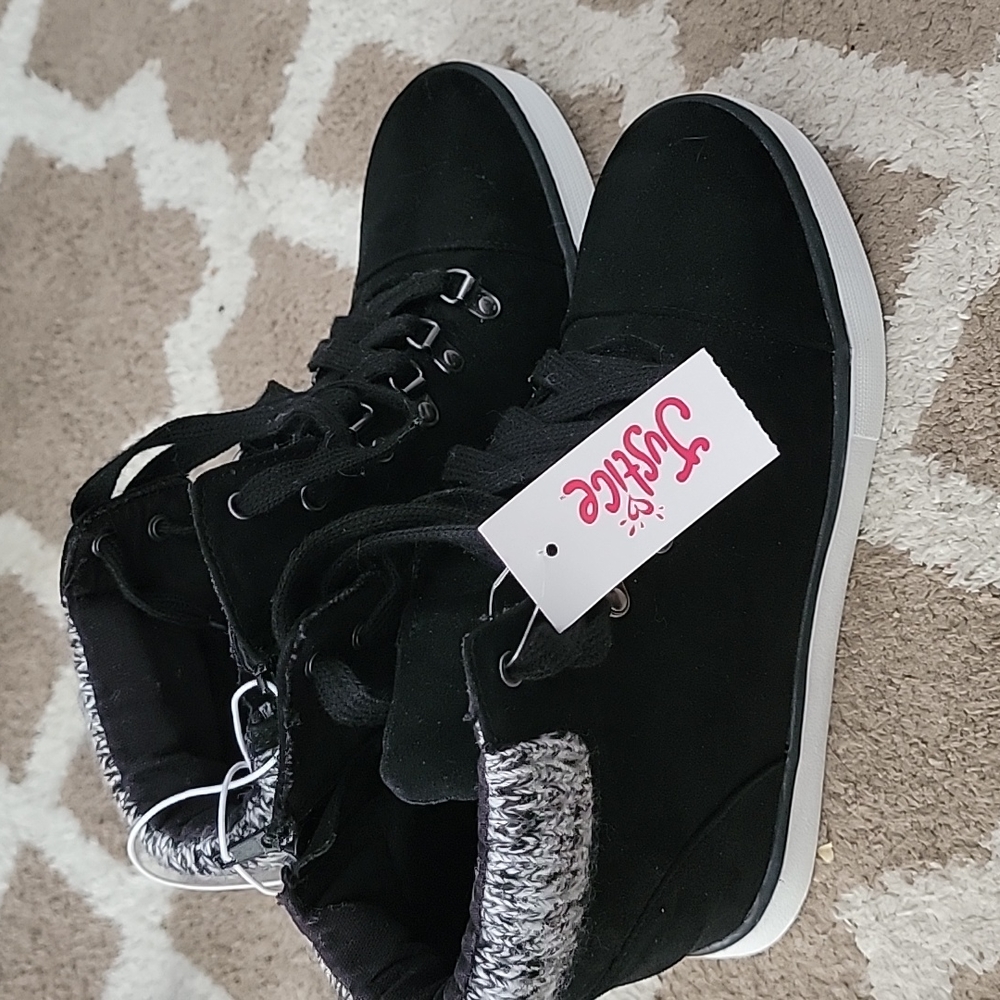 Justice size 7 side zip boots NWT